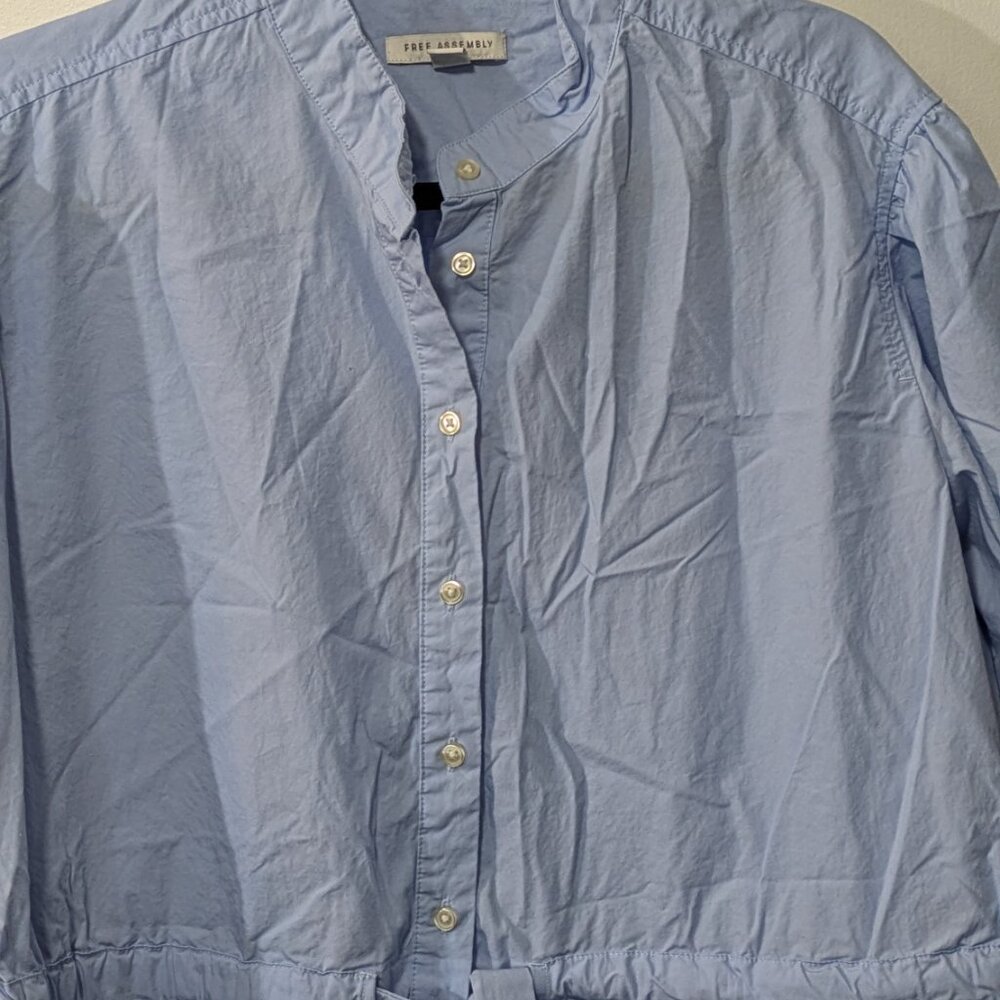 FREE ASSEMBLY baby blue dress with design cutouts on sleeve - Picture 5 of 7